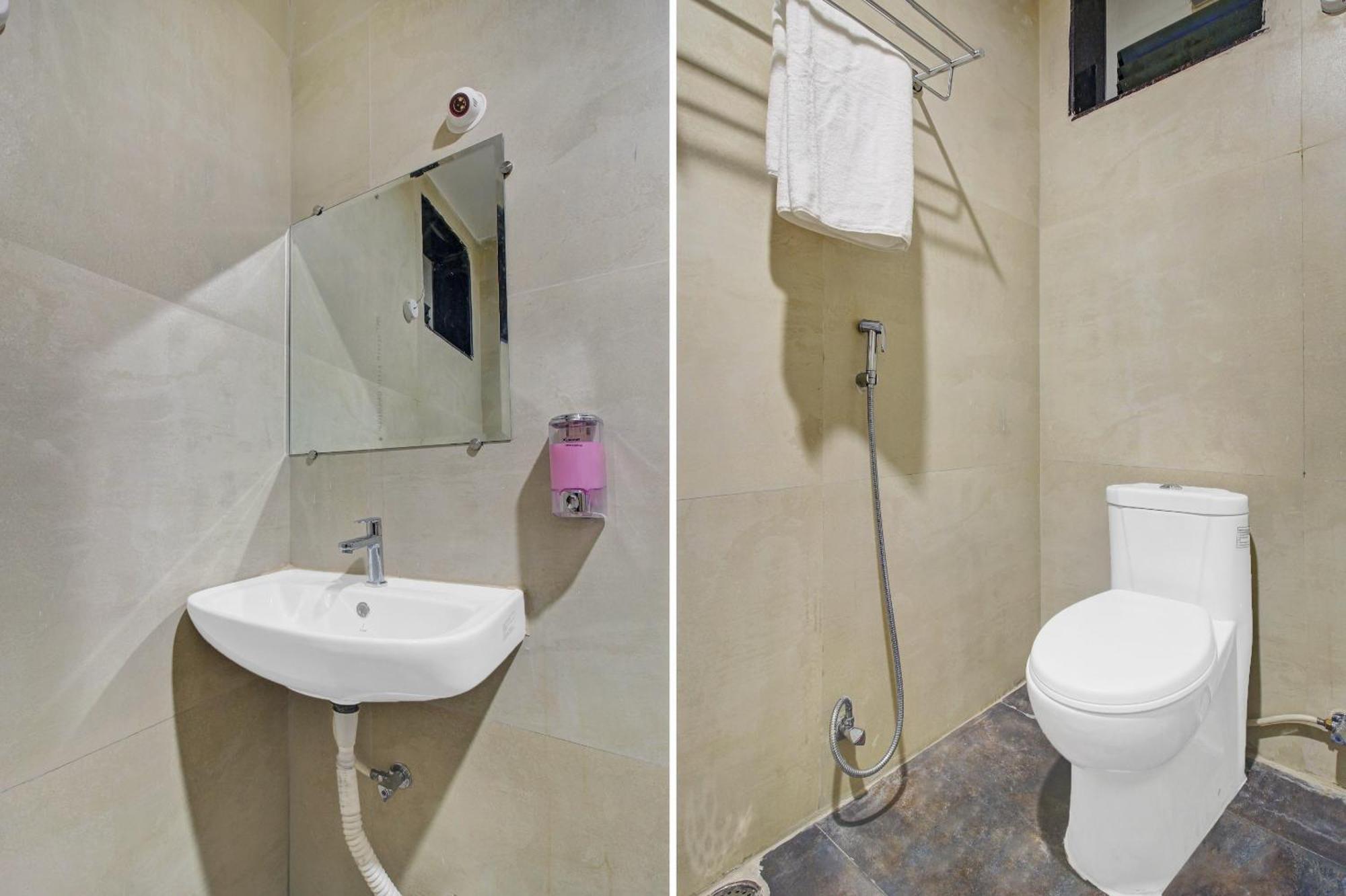 Super Townhouse Oak Hitec City Near Image Hospital Hyderabad Exteriör bild